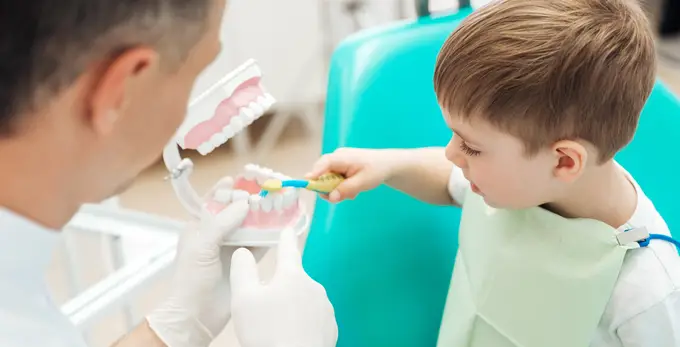 DIPLOMADO EN ODONTOPEDIATRÍA