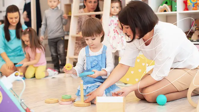 ¿Qué hace un especialista en estimulación infantil?