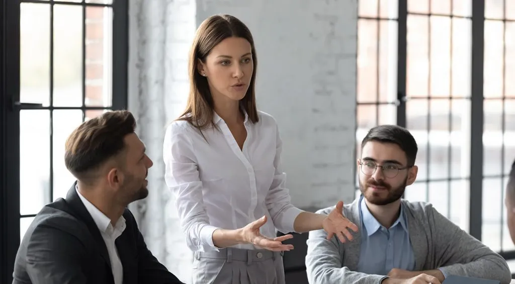 Lidera el control de la comunicación en las crisis corporativas
